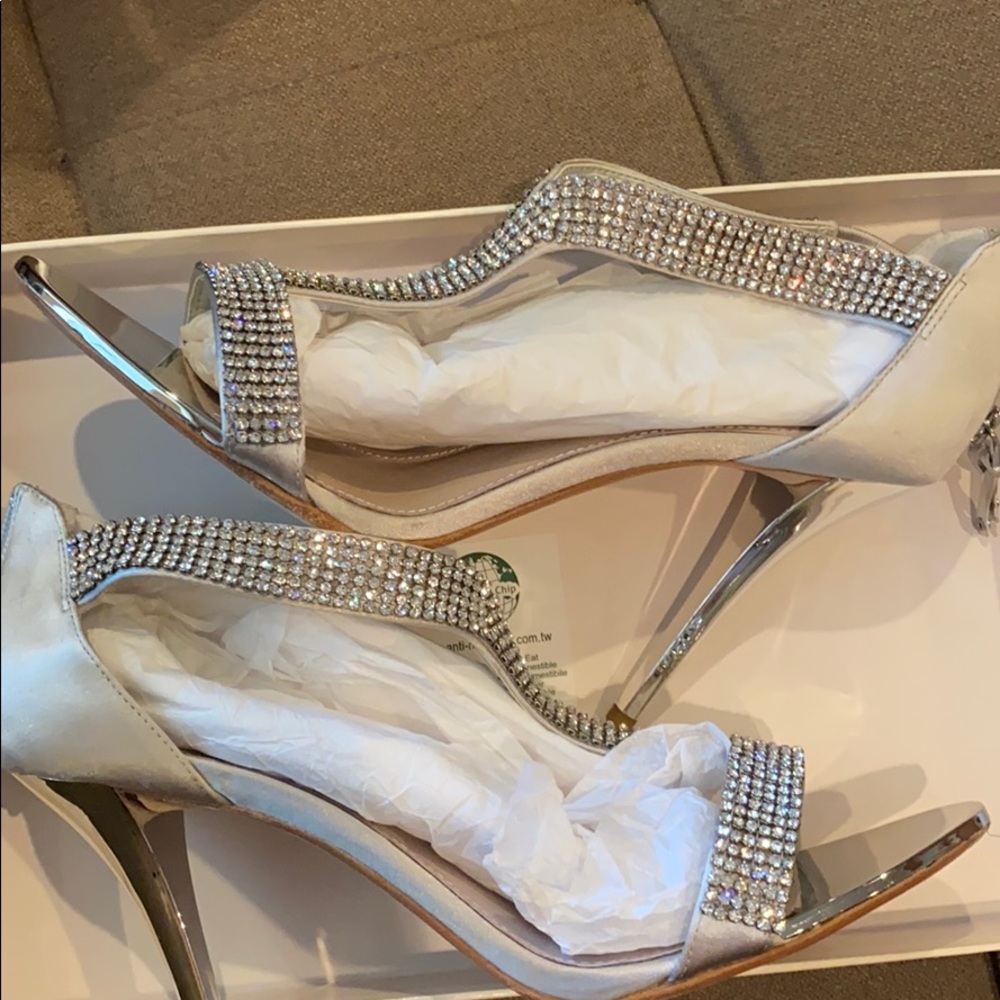 Women’s dress shoes